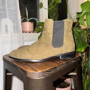 Chelsea Boots Olive Desert Boots Elastic Side Panels Casual Ankle Boots size 10
